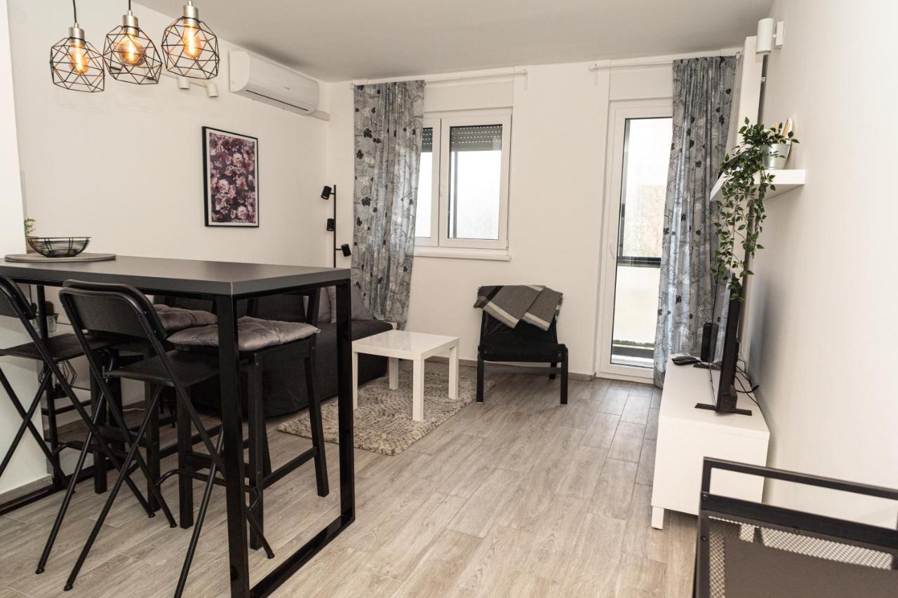 Apartman Ina Osijek Zewnętrze zdjęcie